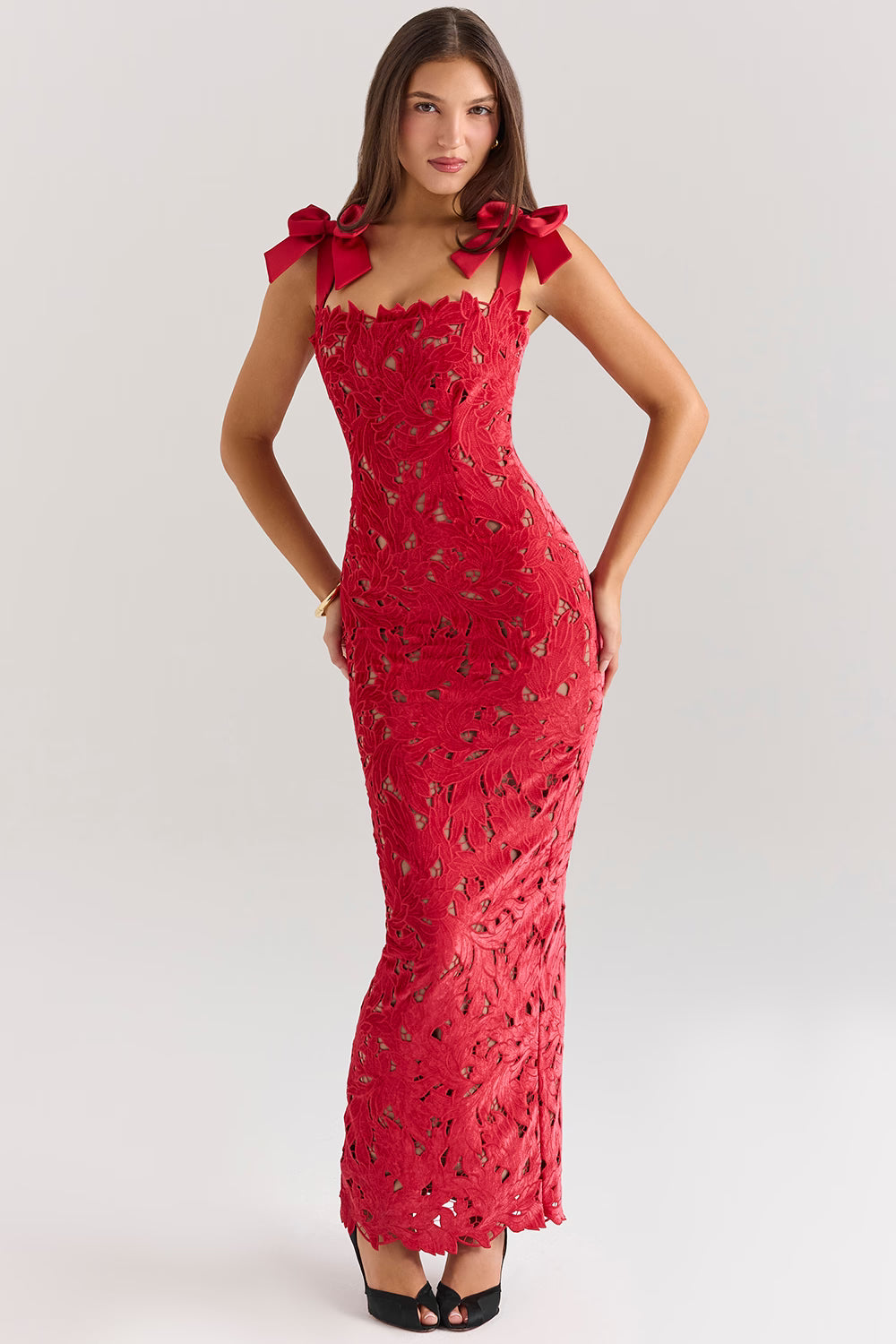 Valessia Lace Maxi Dress