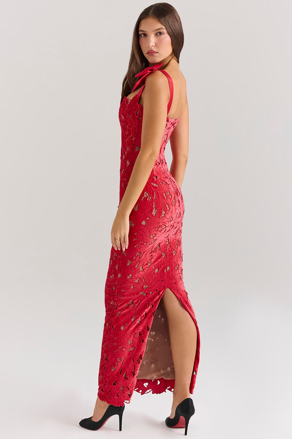 Valessia Lace Maxi Dress