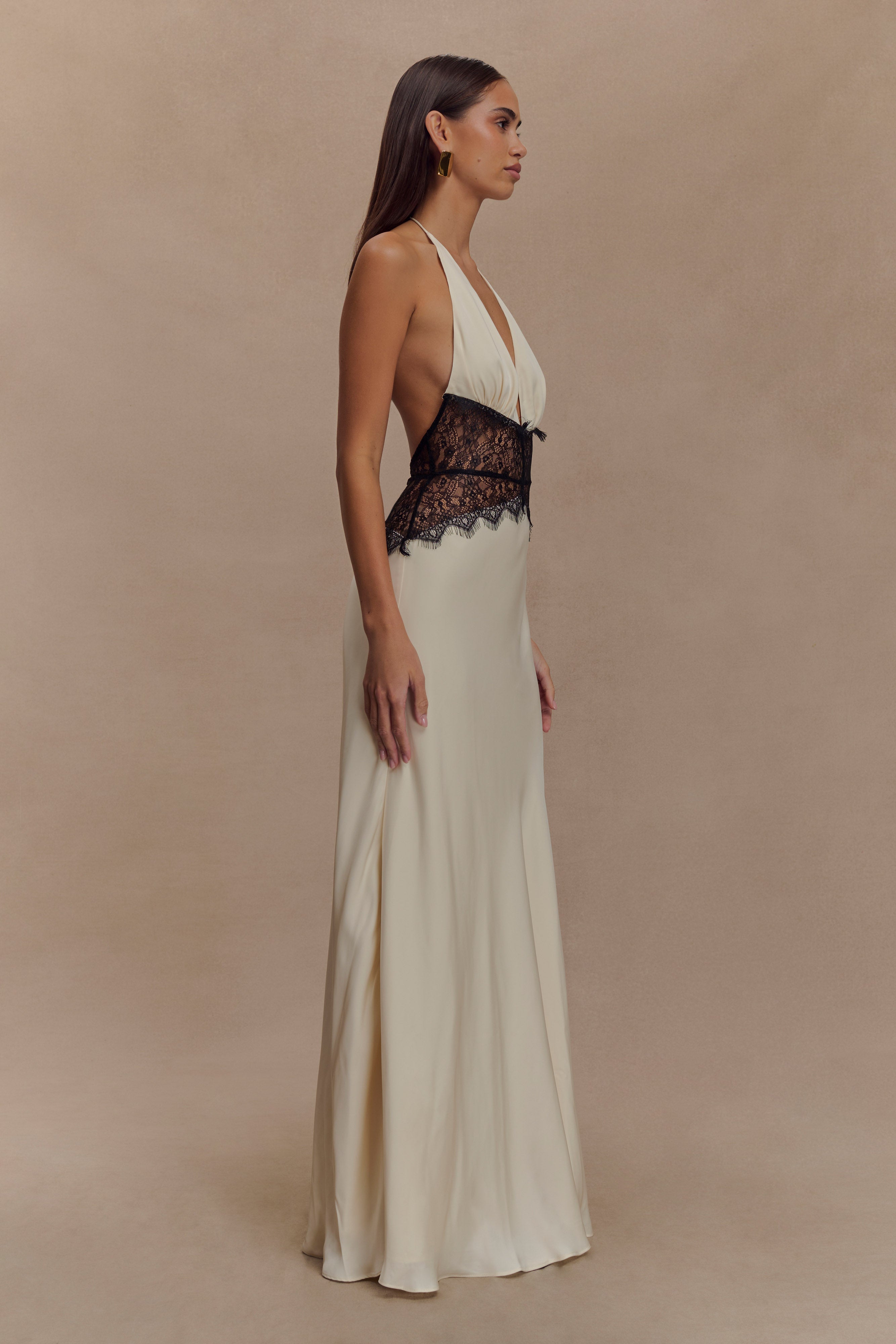 Lyselle Lace Maxi Dress