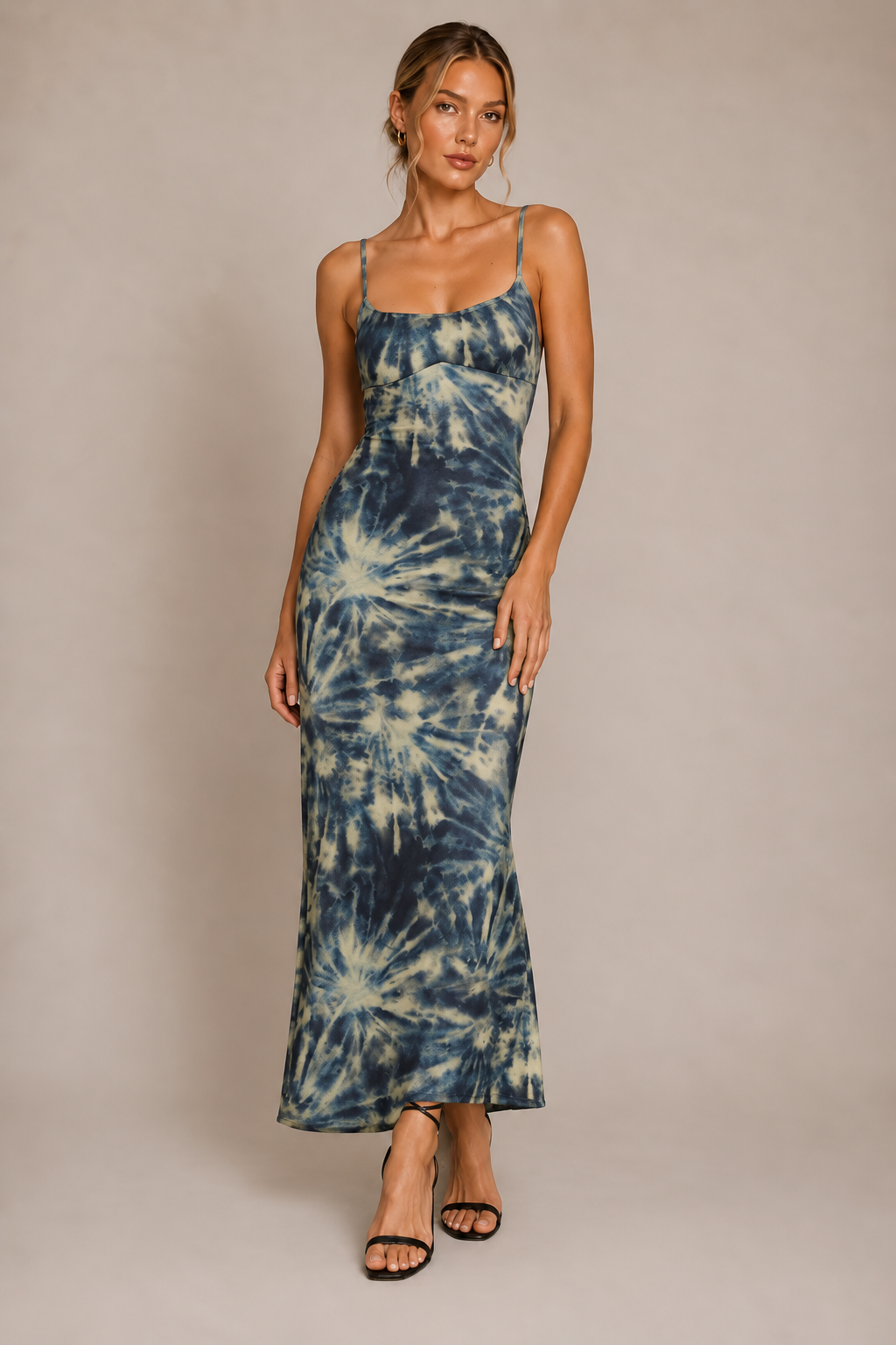 Nirevia Maxi Dress