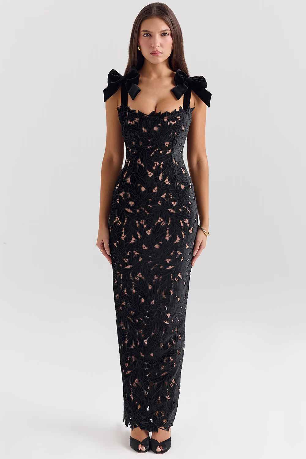 Valessia Lace Maxi Dress