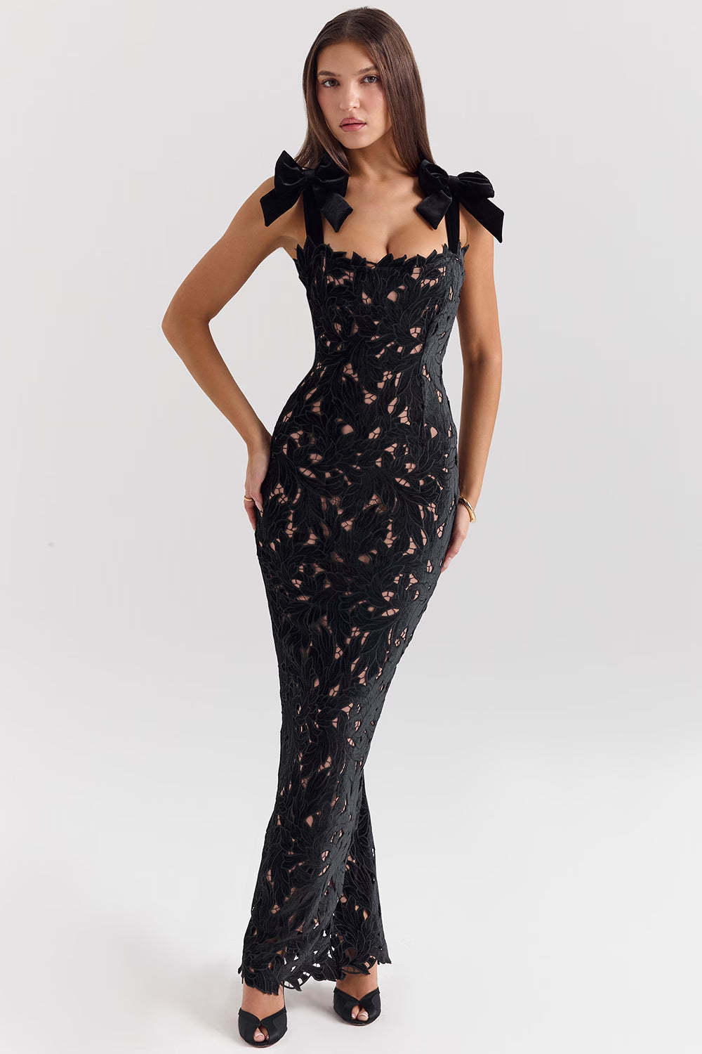 Valessia Lace Maxi Dress