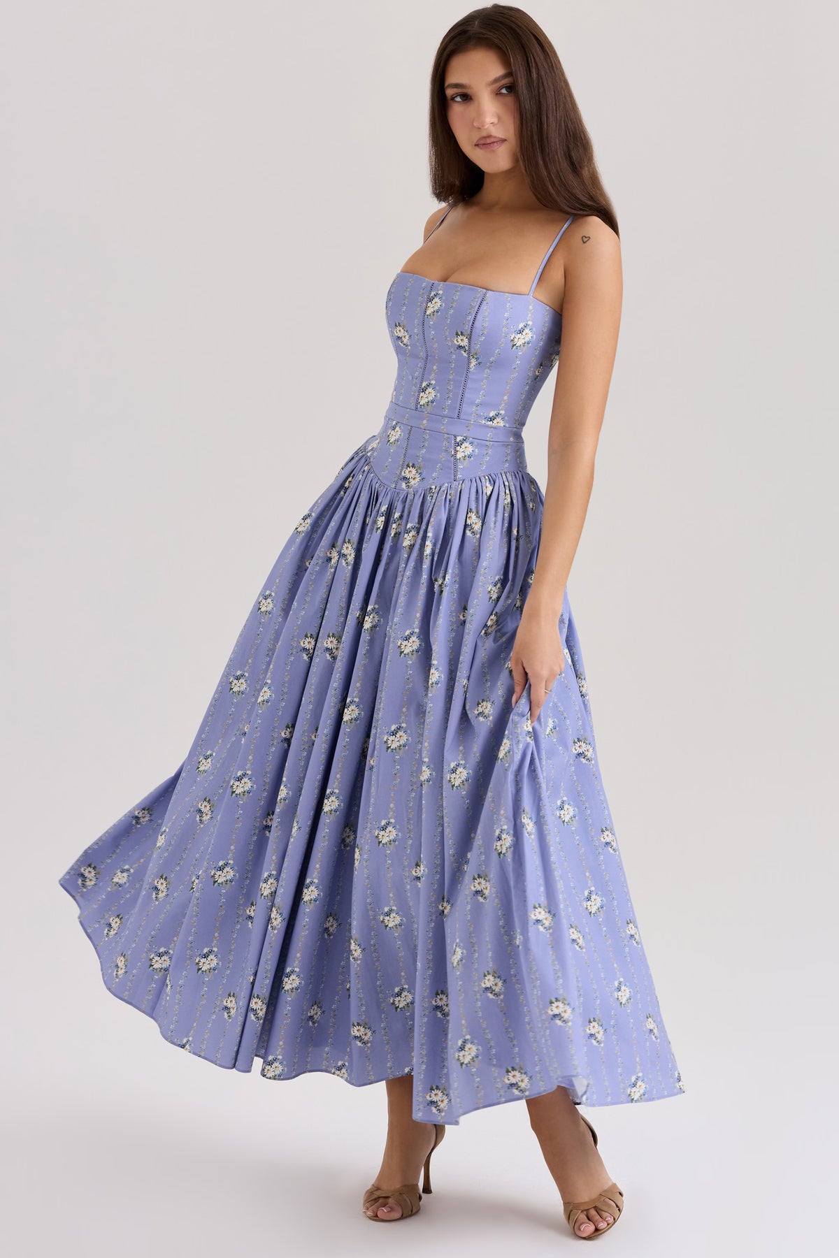Elvaris Rose Midi Dress